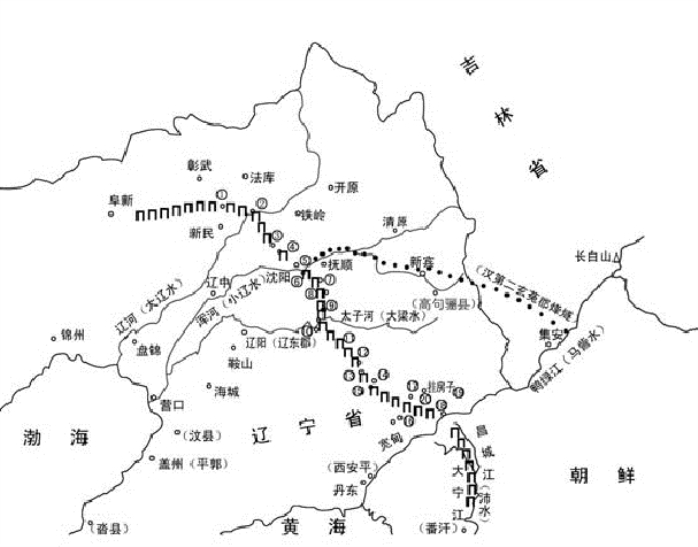 综观白菜地遗址,其地理位置在辽东明边墙之北,而且石墙并不是封闭式